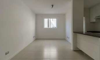 Imagem 3: Apartamento com 2 dormitórios para alugar, 68 m² por R$ 2.299,35 - Centro - Curitiba/PR