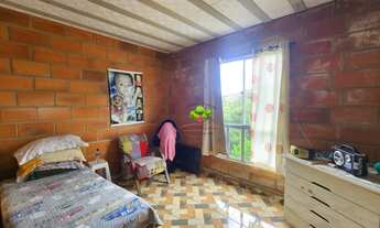 Imagem 5: Casa para venda em terreno de 680 m² com 4 quartos em Simão Pereira - MG