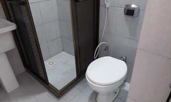 Imagem 5: Apto Centro, reformado, local nobre, Rua 16 de março, excelente preço - Petrópolis - RJ