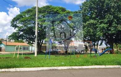 Imagem 3: Casa para Venda em Londrina, JARDIM DO SOL, 3 dormitórios, 2 banheiros, 2 vagas