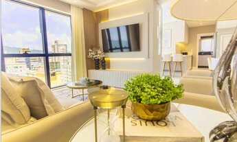 Imagem: Cobertura há 150 metros do mar finamente