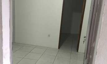 Imagem 7: Aluga-se 2 casas de 1/4