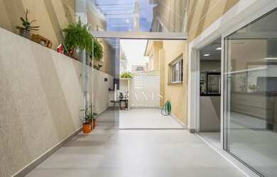 Imagem 11: Sobrado em condomínio fechado a venda, com 3 quartos, 1 suíte, 4 vagas de garagem no Cacho