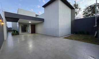 Imagem 2: Casa á venda com 3 quartos sendo 1 suíte, piscina, área gourmet no Água Limpa Park em Camp