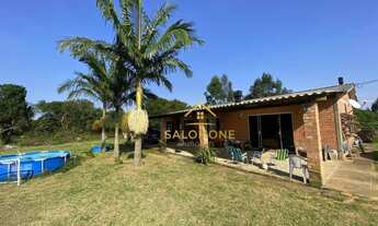 Imagem 2: Salomone vende Sítio rústico com galpões