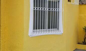 Imagem 3: Casa unica no terreno, terrea, vazia, pintada 2 frente para Angelica Mota..