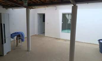 Imagem 2: PARA INVESTIDORES OPORTUNIDADE IMPERDÍVEL RESIDÊNCIA LOCALIZADA NO CORAÇÃO DO BAIRRO SIM