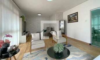 Imagem 2: Casa à Venda - Floresta, 4 Quartos, 308 m2