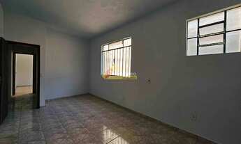 Imagem 4: Casa para aluguel, 2 quartos, Ipiranga - Divinópolis/MG