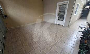 Imagem 3: Casa térrea com 1 quarto, sala, cozinha, banheiro, área de serviço, 1 vaga de garagem