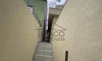 Imagem: Casa em quintal, de 30m2, com 1 dormitório