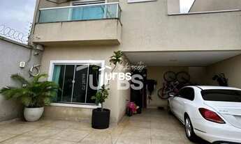 Imagem 2: Sobrado à Venda no Setor Faiçalville