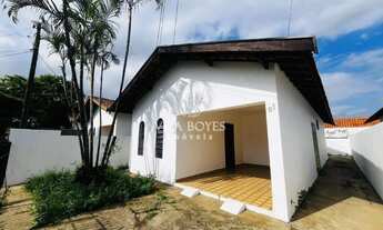 Imagem: Casa térrea à venda no bairro Santa Terezinha