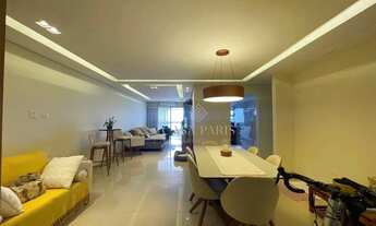 Imagem 2: Apartamento de alto padrão FRENTE MAR com 3 suítes à venda, 176 m² por R$ 2.445.000 - Avia