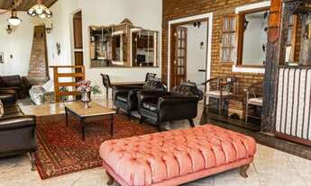 Imagem 6: Casa com piscina a beira da Represa de Camargos - 18 pessoas (Disponível para o CARNAVAL)