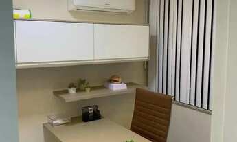 Imagem 2: SALA COMERCIAL NO ED. PAULO FIGUEIREDO - M.CC - ANDAR ALTO - LESTE [15003