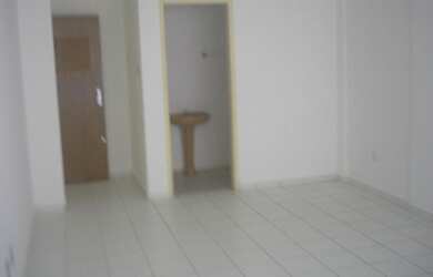 Imagem 2: Comercial/Industrial de 120 metros quadrados no bairro Centro Histórico