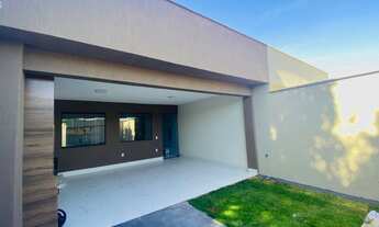 Imagem 3: Linda casa com 03 quartos 1 suite, 03 vagas de garagem; Cond. das Esmeraldas em Goiânia