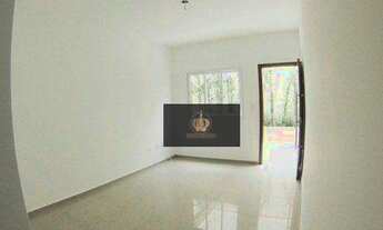 Imagem: Sobrado com 2 suítes e 2 vagas à venda