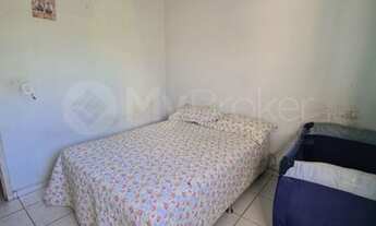 Imagem 3: Sobrado para venda tem 251 metros quadrados com 6 quartos em Parque das Laranjeiras - Goiâ