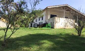 Imagem: Chácara em condomínio com 03 dormitórios