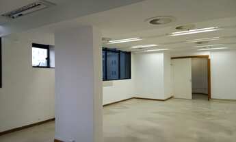 Imagem 7: Sala/Conjunto para aluguel possui 90 metros quadrados em Moinhos de Vento - Porto Alegre