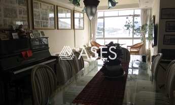 Imagem 4: Frente para o mar da Praia de Icaraí! Maravilhoso apartamento 4 quartos!