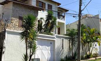 Imagem: Casa para venda possui 450 metros quadrados