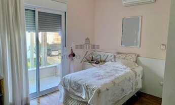 Imagem 3: Casa Condomínio - Jacareí - Parque Califórnia - Condomínio Crystal Park - 249m² - 3 Dormit