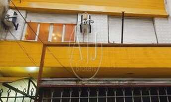 Imagem: JK amplo no Centro Histórico de Porto Alegre