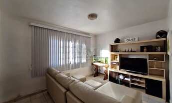 Imagem 5: Casa com 2 dormitórios à venda com 453.3m² por R$ 700.000,00 no bairro Centro - PINHAIS