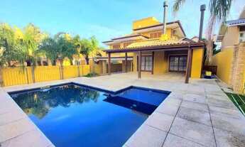 Imagem 2: Casa de condomínio para aluguel com 220 metros quadrados com 4 quartos