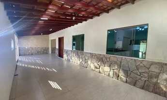 Imagem: Casa C/ lindo quintal na Glória - Vila