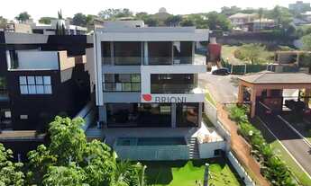 Imagem 5: Sobrado alto padrão, com 600m², 4 quartos/suítes, à venda no Condomínio Arara Vermelha em