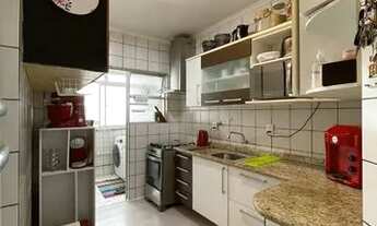 Imagem 7: Apartamento para venda possui 83 metros quadrados com 3 quartos em Coqueiros - Florianópol