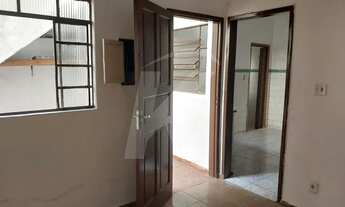 Imagem 4: Casa com 1 quarto, sala, cozinha, banheiro, área de serviço