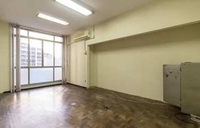 Imagem 2: PORTO ALEGRE - Conjunto Comercial/Sala - Centro Histórico