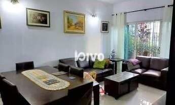 Imagem: Sobrado com 3 quartos e 4 vagas à venda