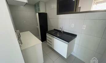 Imagem: Praça do Rosarinho Prince (T amp F