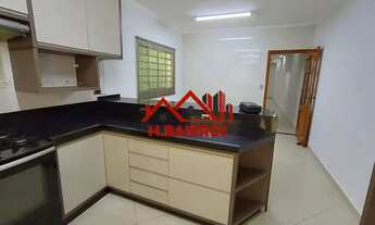 Imagem 3: Casa 04 Dormitórios com 02 Suítes para ALUGAR no Jardim Portugal