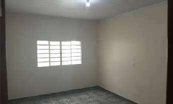 Imagem 7: Aluga-se Excelente Casa de 2 Quarto na QR 310!