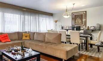 Imagem 2: Oportunidade!!! Apartamento Jardins 170 m2 3 dormitórios(1 suíte) e 2 vagas de garagem