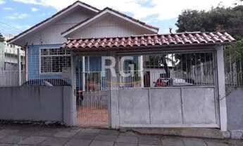 Imagem 2: Casa para Venda - 90m², 4 dormitórios, 3 vagas - Cristal