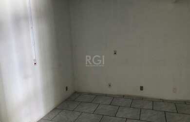 Imagem 7: Loja em Cristal Galpão / depósito com venda por R$250.000