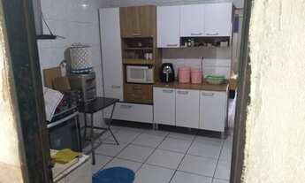 Imagem 6: Casa no jardim roriz quadra 7 na rua da escola ?