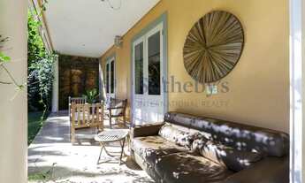 Imagem 6: Casa sofisticada com projeto de Bi Crisóstomo