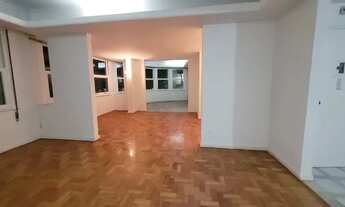 Imagem 2: Maravilhoso Apartamento reformado 187m² em Copacabana