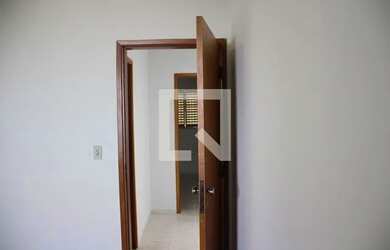 Imagem 7: Casa para Aluguel - Marta Helena, 2 Quartos, 60 m2