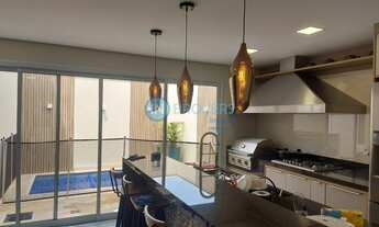 Imagem: Casa Alto Pdrão de 230m² - 4 dorm, 3 suítes