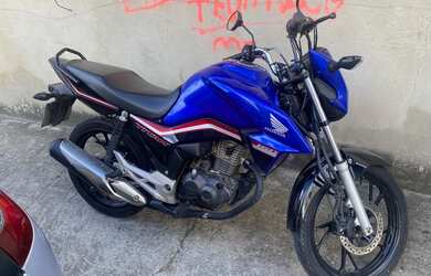 Imagem 5: Duas moto para alugar